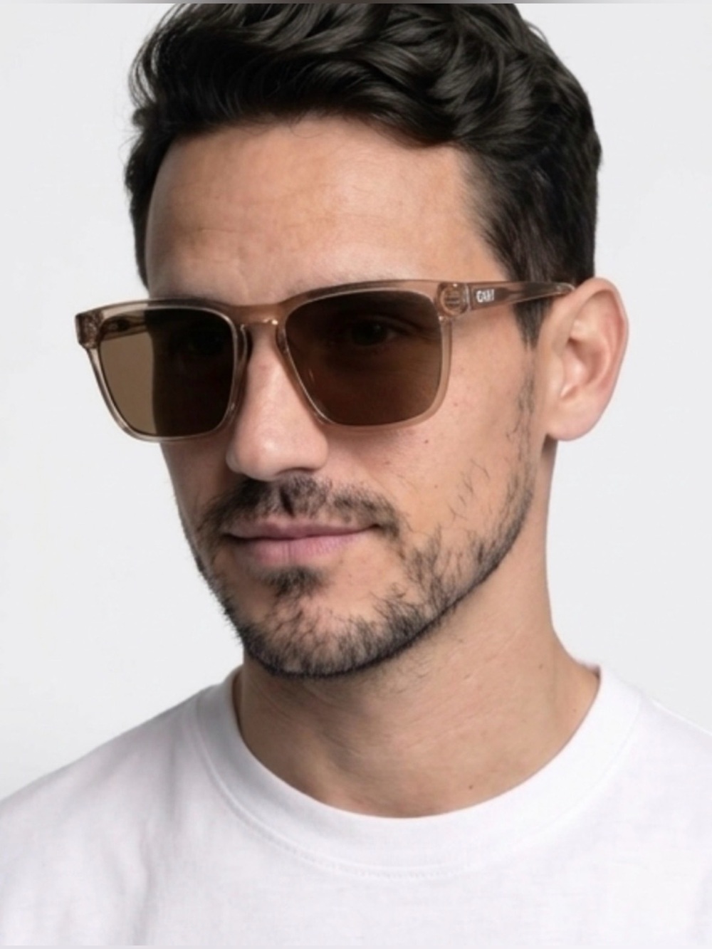 Quay Australia lightweiht gray Transparent Frame Sunglasses
